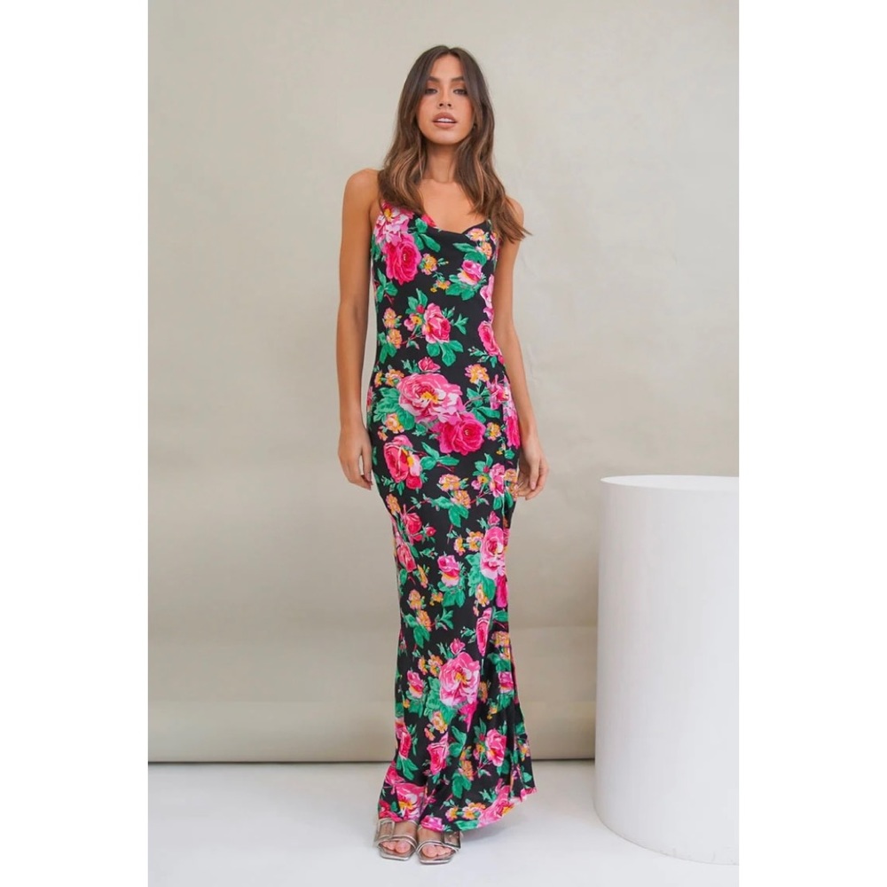 NWT VRG GRL Hey Lover Bias Cut Maxi Dress